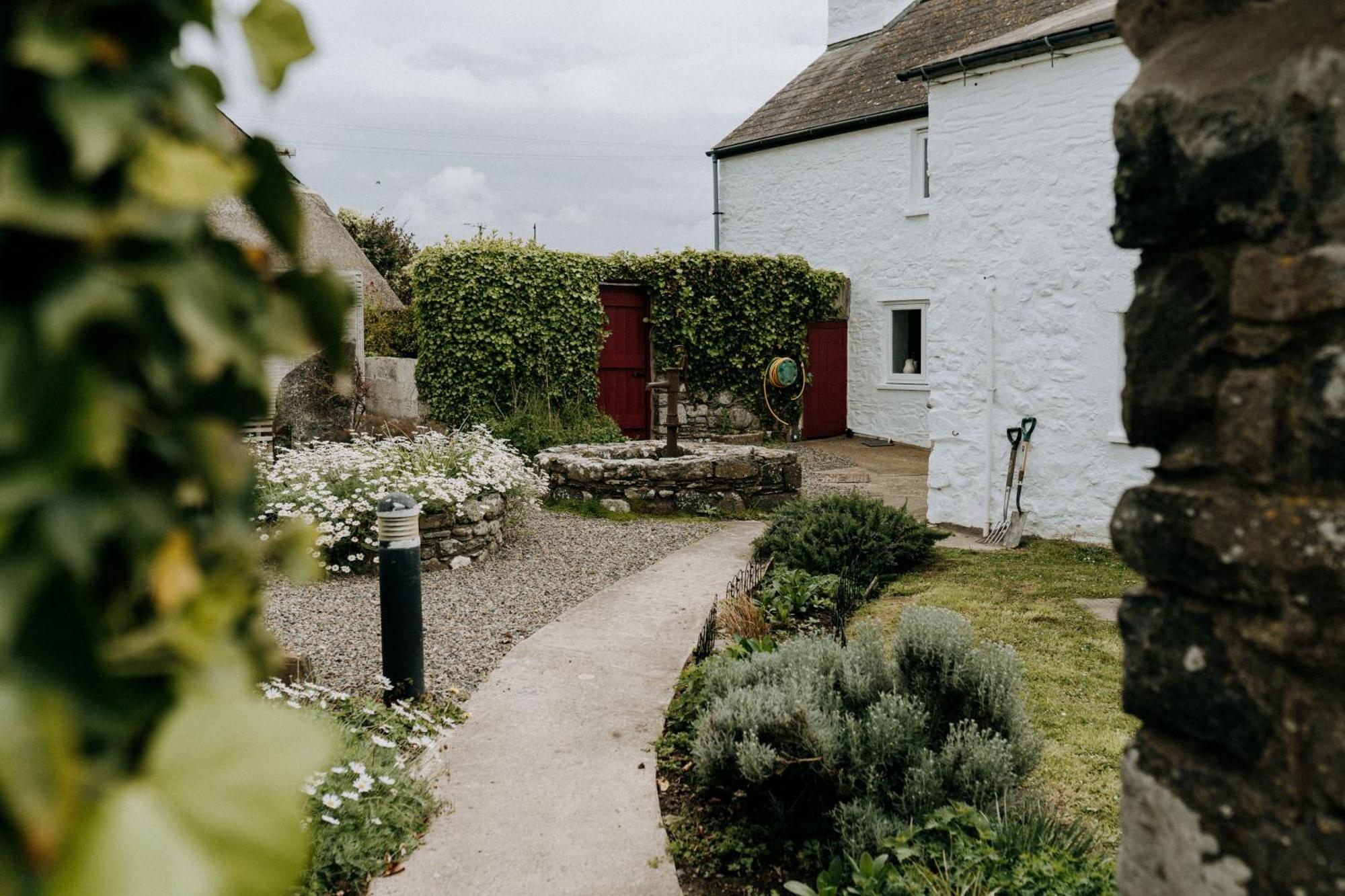 Treleddyn Farmhouse St. Davids  Exterior photo