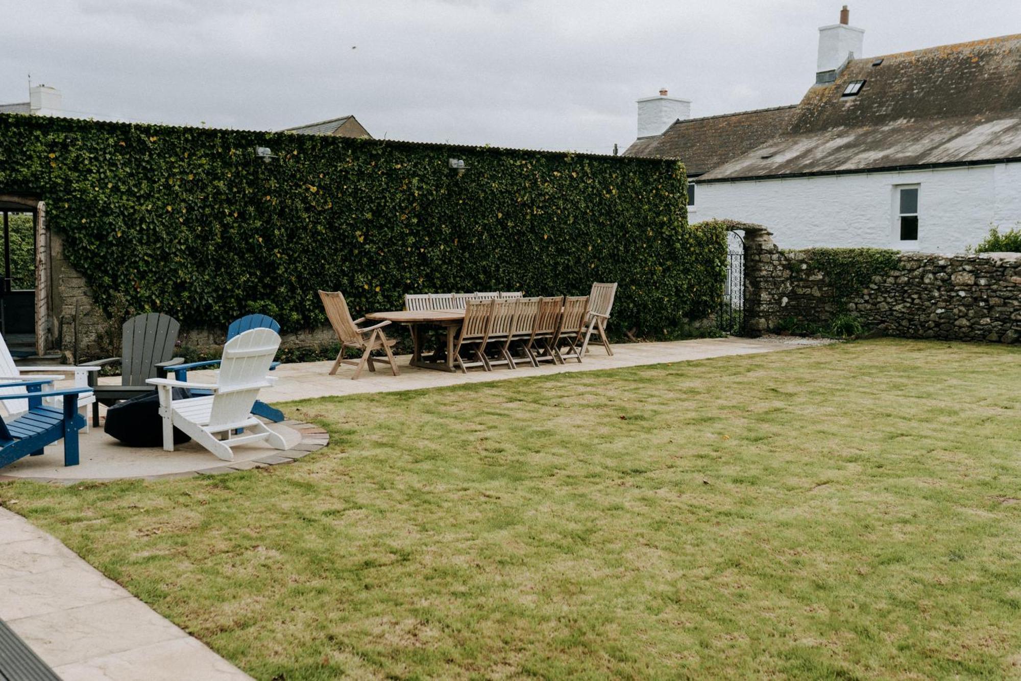 Treleddyn Farmhouse St. Davids  Exterior photo