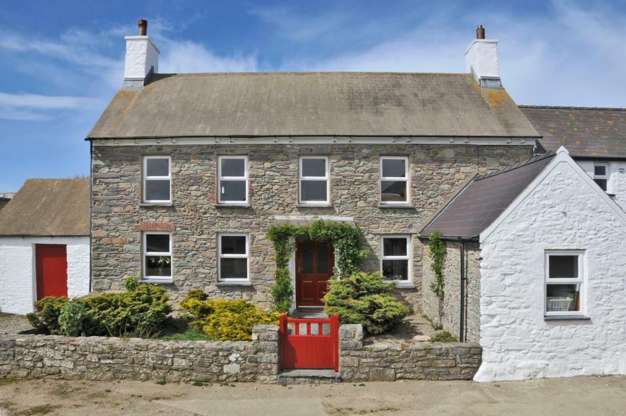 Treleddyn Farmhouse St. Davids  Exterior photo